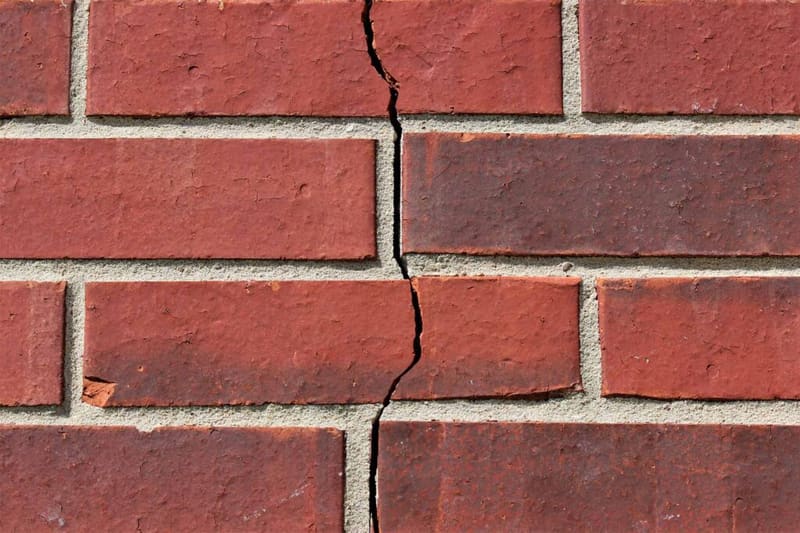 Foundation Crack